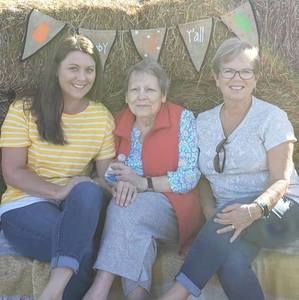 Meet your Posher, Haley